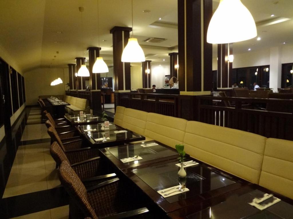 Oasis Atjeh Hotel Banda Aceh Dış mekan fotoğraf