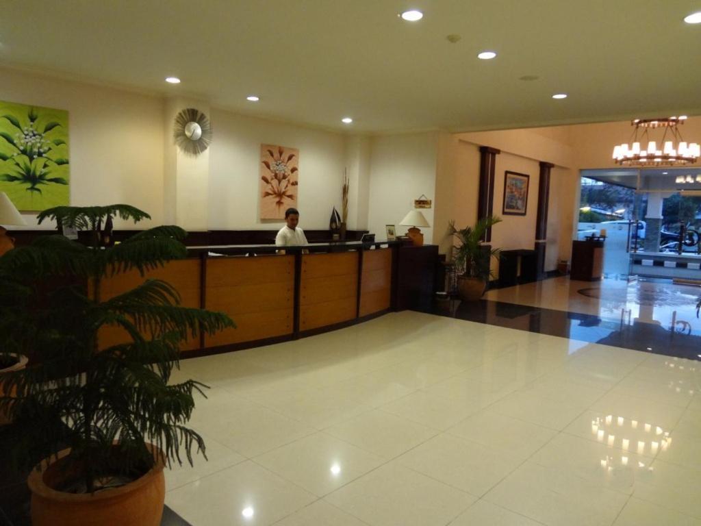 Oasis Atjeh Hotel Banda Aceh Dış mekan fotoğraf